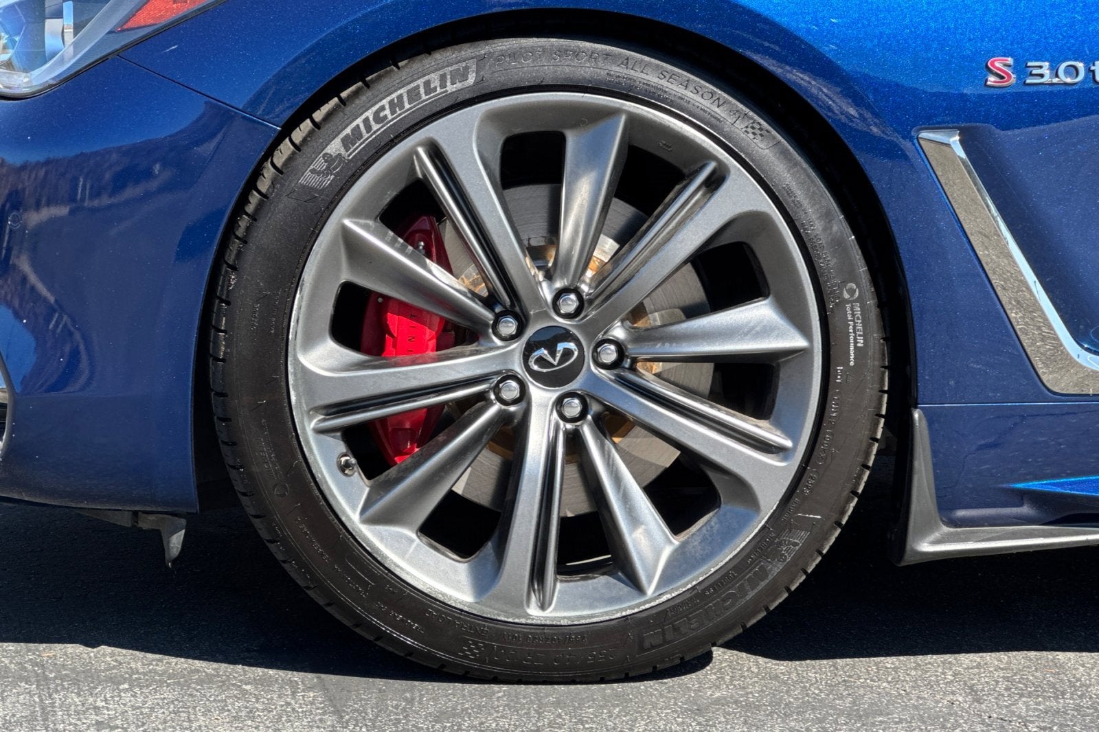 2020 INFINITI Q60 RED SPORT 400