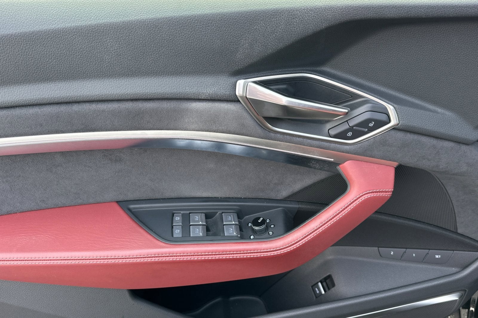 2024 Audi SQ8 e-tron Prestige