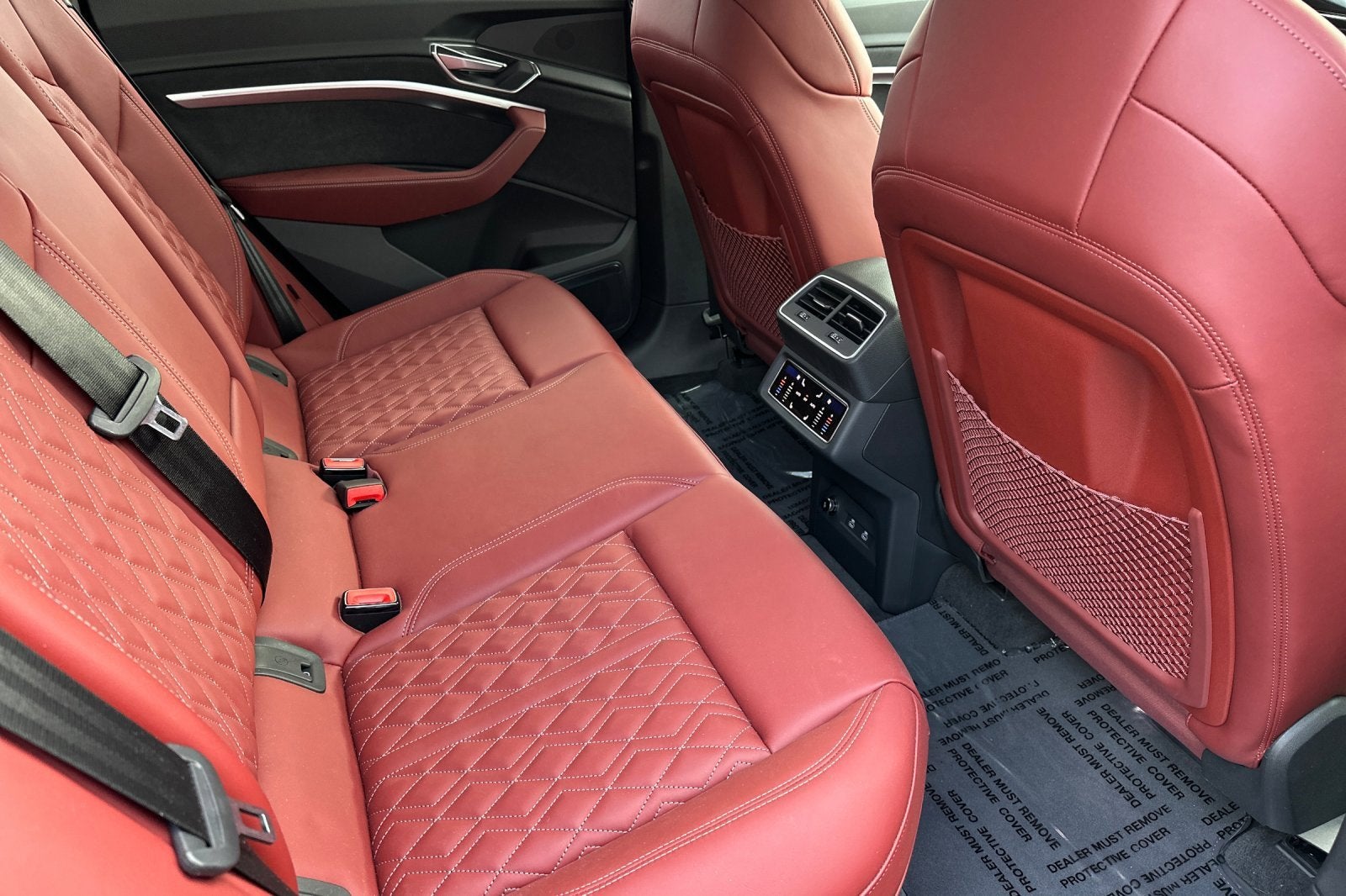 2024 Audi SQ8 e-tron Prestige