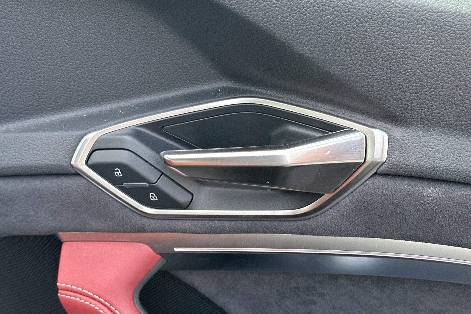 2024 Audi SQ8 e-tron Prestige