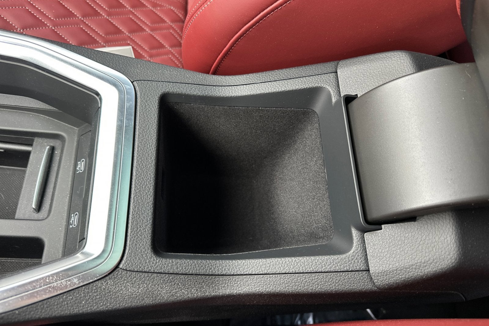 2024 Audi SQ8 e-tron Prestige