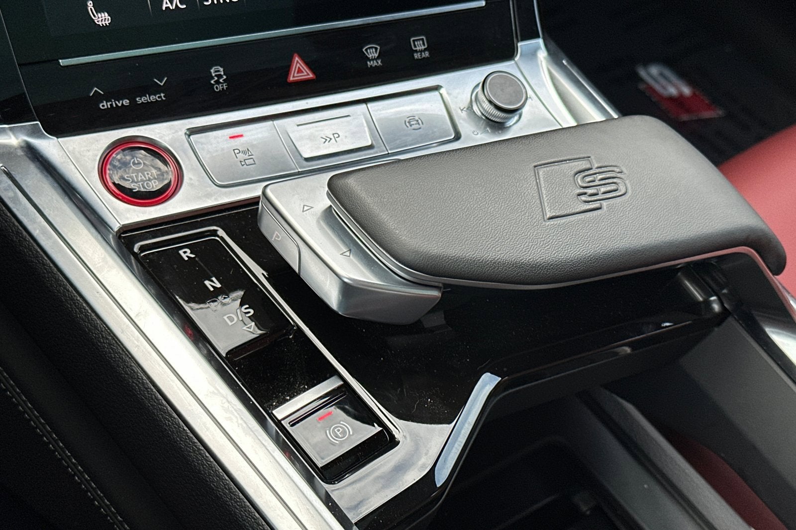 2024 Audi SQ8 e-tron Prestige
