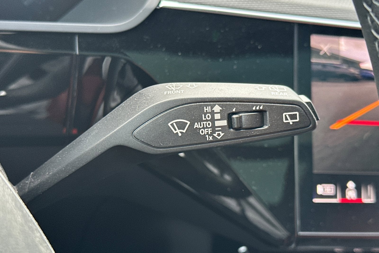 2024 Audi SQ8 e-tron Prestige