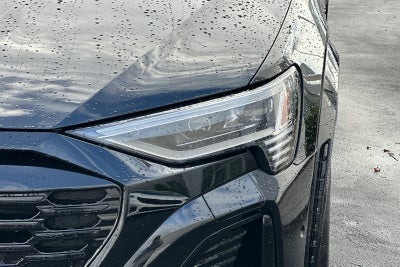 2024 Audi SQ8 e-tron Prestige