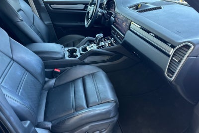 2023 Porsche Cayenne S