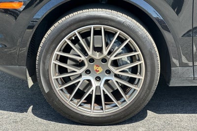 2023 Porsche Cayenne S